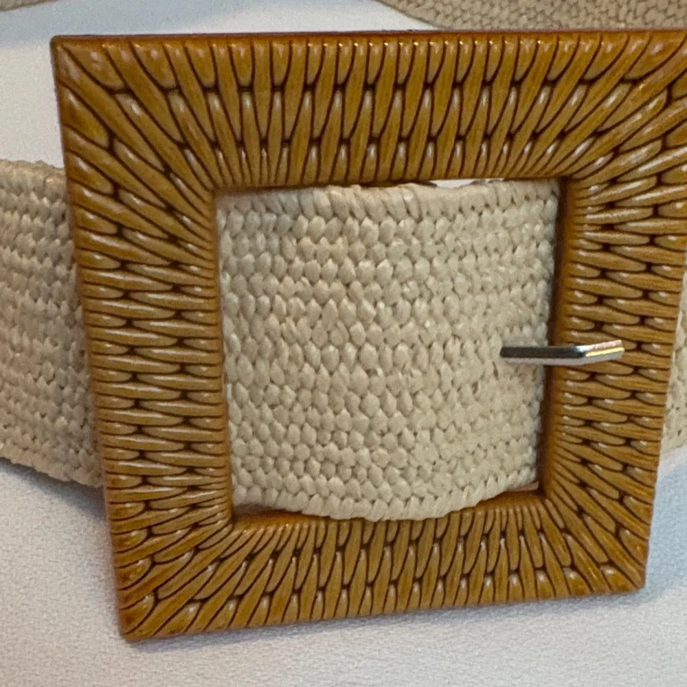Woven Cream Wide Women’s Belt with Brown Woven Straw-Look Buckle